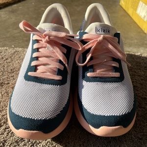 Kizik Athens-Bahama Extra Wide Shoe